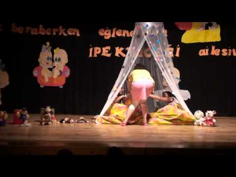 2010 2011 Pijama Defilesi Gösterisi